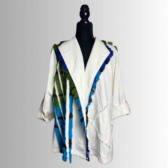 dilemma Jackets & Blazers - 32. Dilemma NWT Abstract Design Shacket, Cuffed Sleeves, Slit Sleeves, One Size